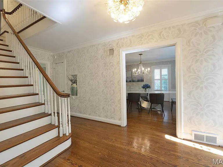 937 S Bemiston Ave — Photo 19