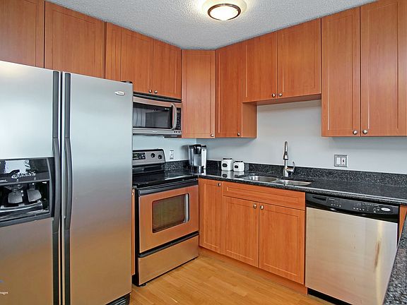 4th image of 2728 N Hampden Ct APT 1709