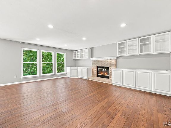 5th image of 506 Steepleton Ct