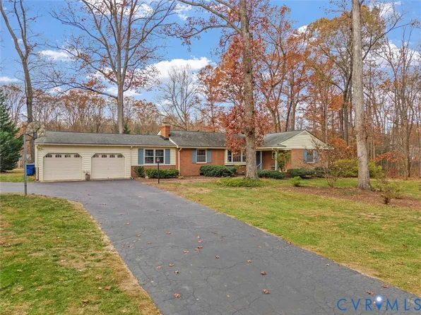 2000 Bloomfield Rd, North Chesterfield, VA 23225