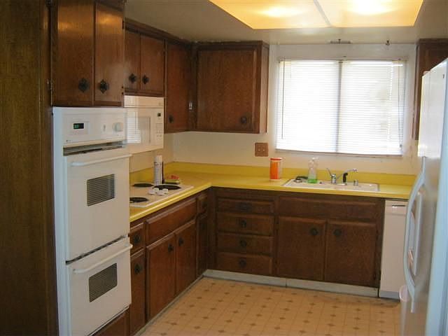 2nd image of 1400 Yellowstone Dr