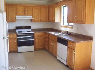 3493 W Hoke Dr, Springfield, MO 65807
