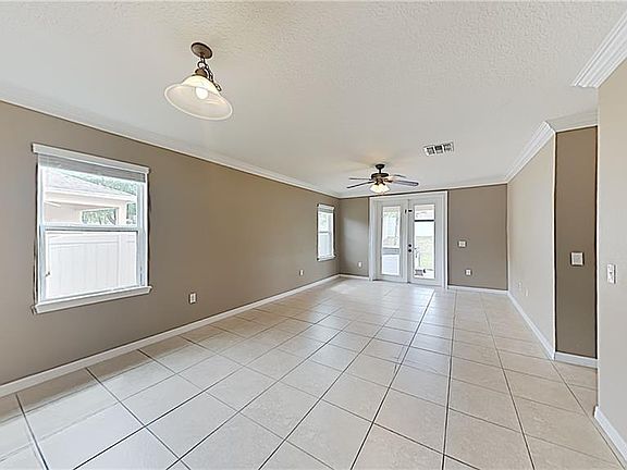 5th image of 5826 Whisper Pine Dr