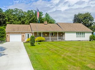 1358 E Mountain Rd, Westfield, MA 01085
