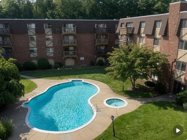 1274 E Main St, Meriden, CT