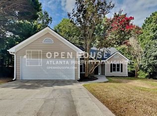 2868 Evonshire Ln, Dacula, GA 30019