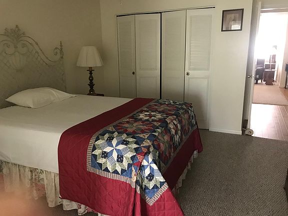 4th image of 622 Pines Knoll Dr APT C