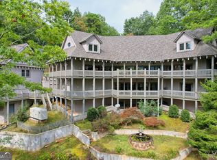 110 Eagle Cir, Dillard, GA 30537