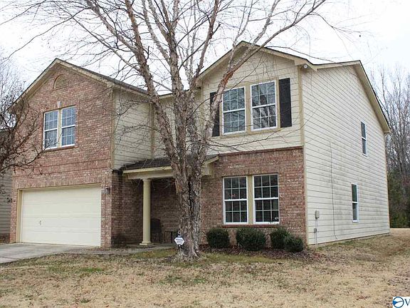 2nd image of 119 Bermuda Lakes Dr