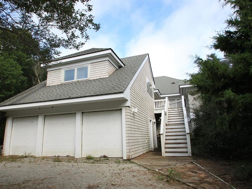 2nd image of 15 Dogwood Ridge Road