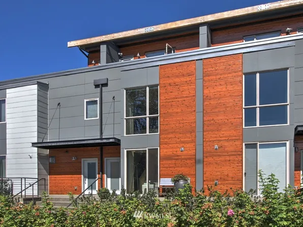 4227 214th Pl SE #79, Issaquah, WA 98029