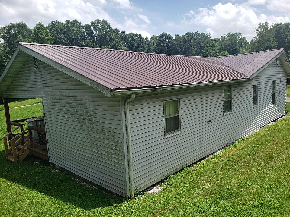 2nd image of 681 Slaven Ln