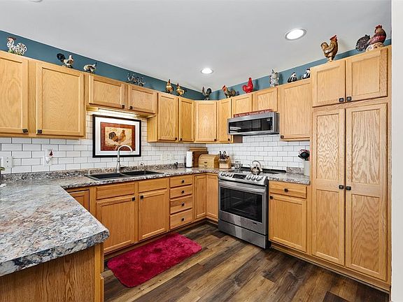 3rd image of 13547 41st Ave