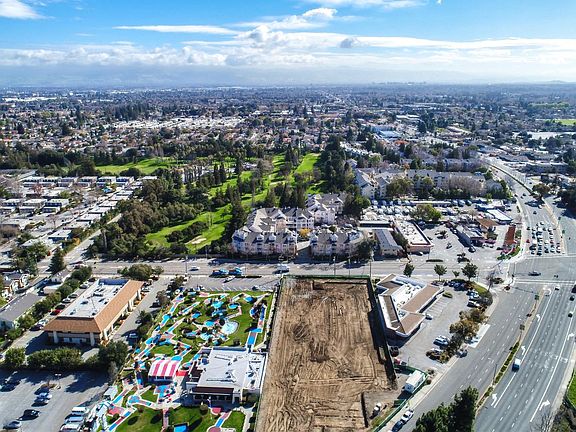 3rd image of 902 Sunrose Ter APT 304