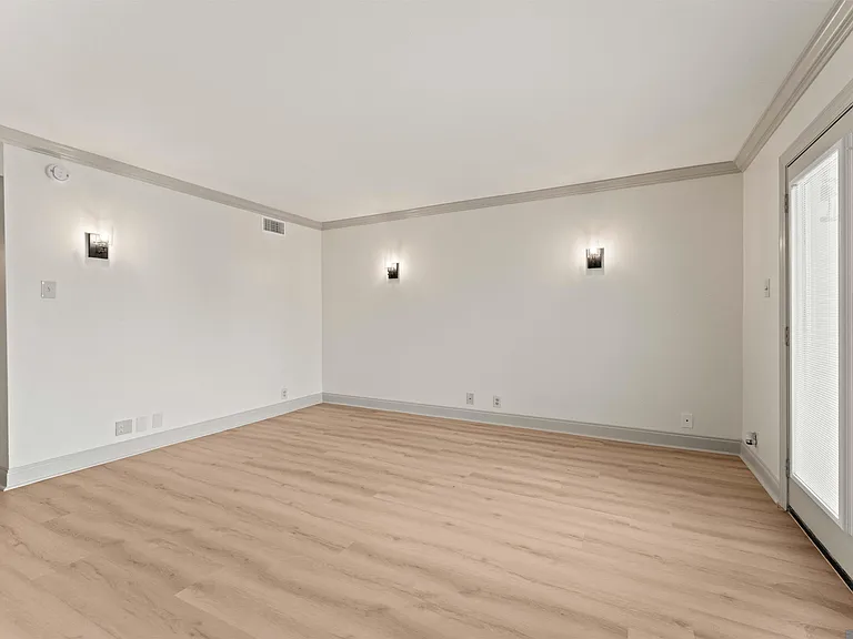 2045 N 3rd St #305 — Photo 6