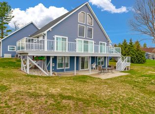 8383 Lakeshore Rd, Lexington, MI