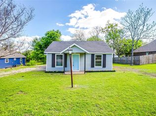 5513 Dartmouth Ave, River Oaks, TX 76114