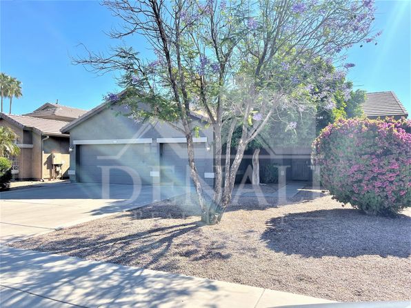 1121 S Western Skies Dr