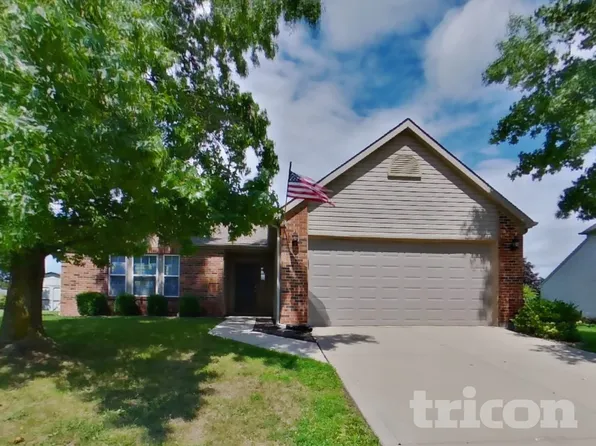 477 Yorktown Ln, Avon, IN 46123