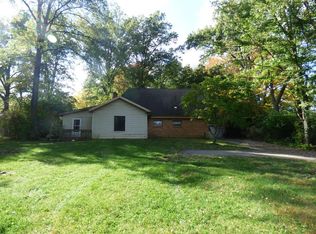 8821 Columbia Rd, Maineville, OH 45039