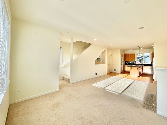 5th image of 1221 113th St SW Unit 20