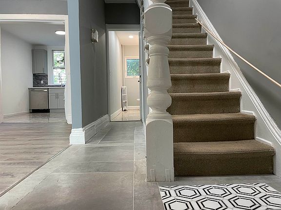 2nd image of 445 Westside Ave #2