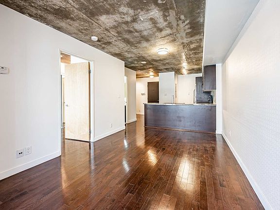 5th image of 1005 King St W #414