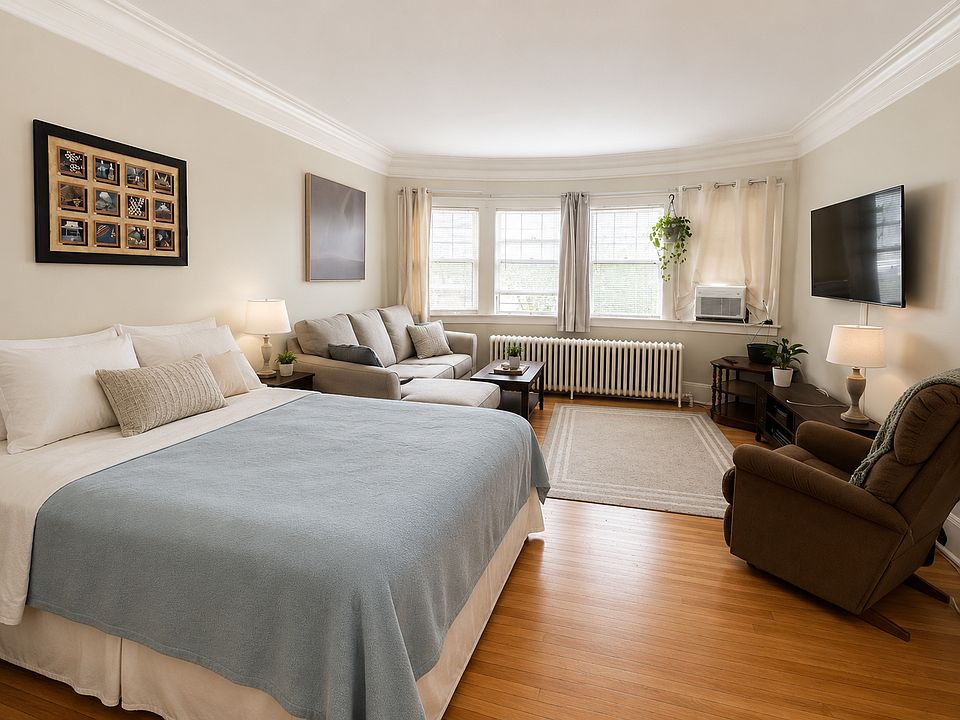 1st image of 2401 Blaisdell Ave APT 2