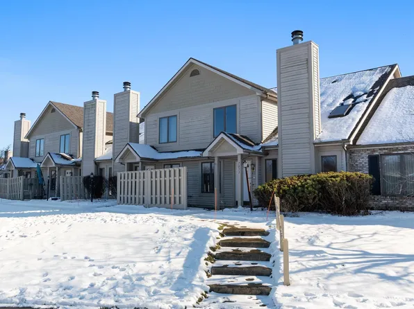 7853 Harrisburg Ln, Fort Wayne, IN 46835