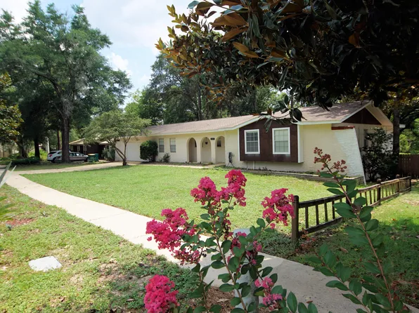 1016 Pine Lake Dr, Niceville, FL 32578