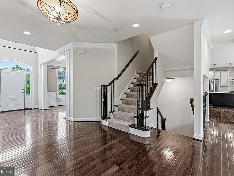 1751 Tysons Crest Ln — Photo 15