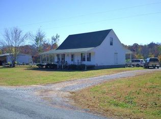 1300 Blunt Rd, Decaturville, TN 38329