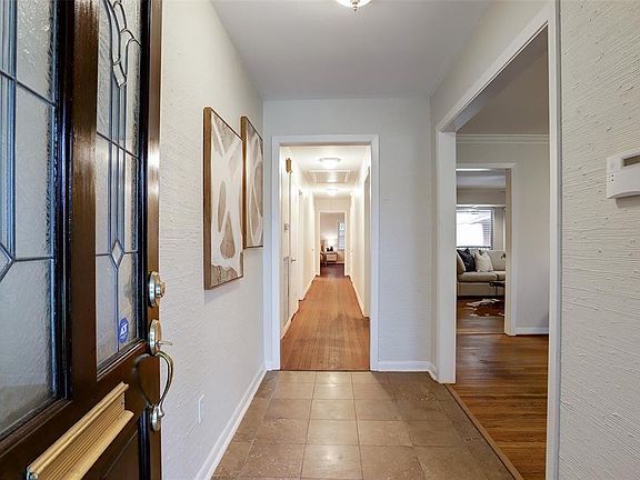 2nd image of 4327 Wigton Dr