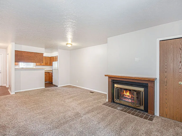 Westwind Townhomes — Photo 17