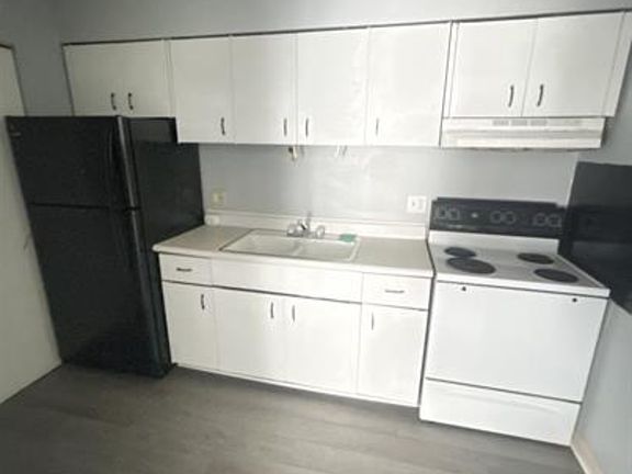 3rd image of 3340 Germantown St #11065759