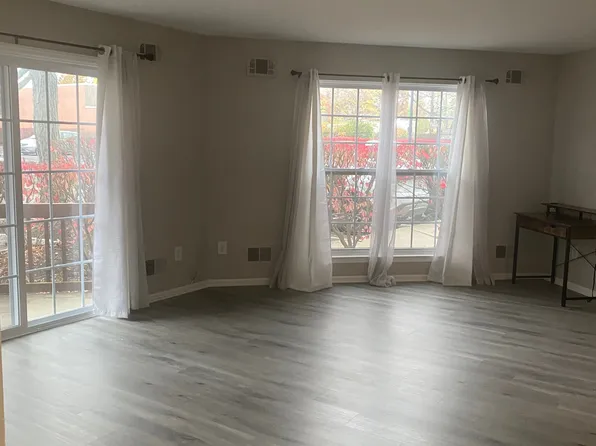 1478 Westgate Drive image 11 of 15