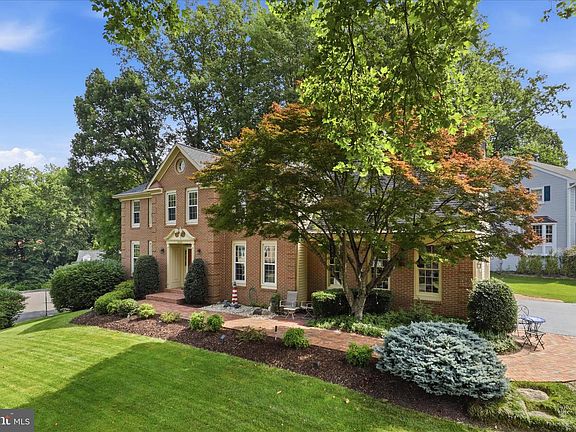 5th image of 10820 Fieldwood Dr