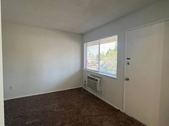 4th image of 6302 Comstock Ave APT H
