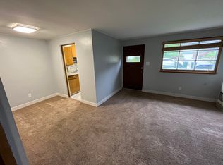 1411 Rochester Ave, Iowa City, IA 52245