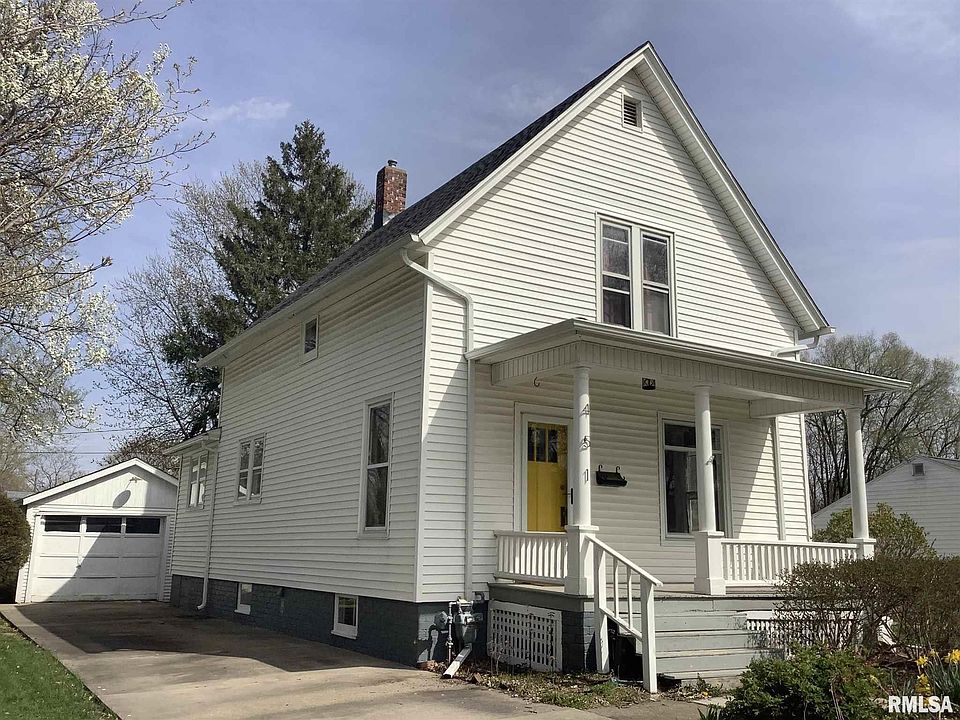 1st image of 451 Phillips St