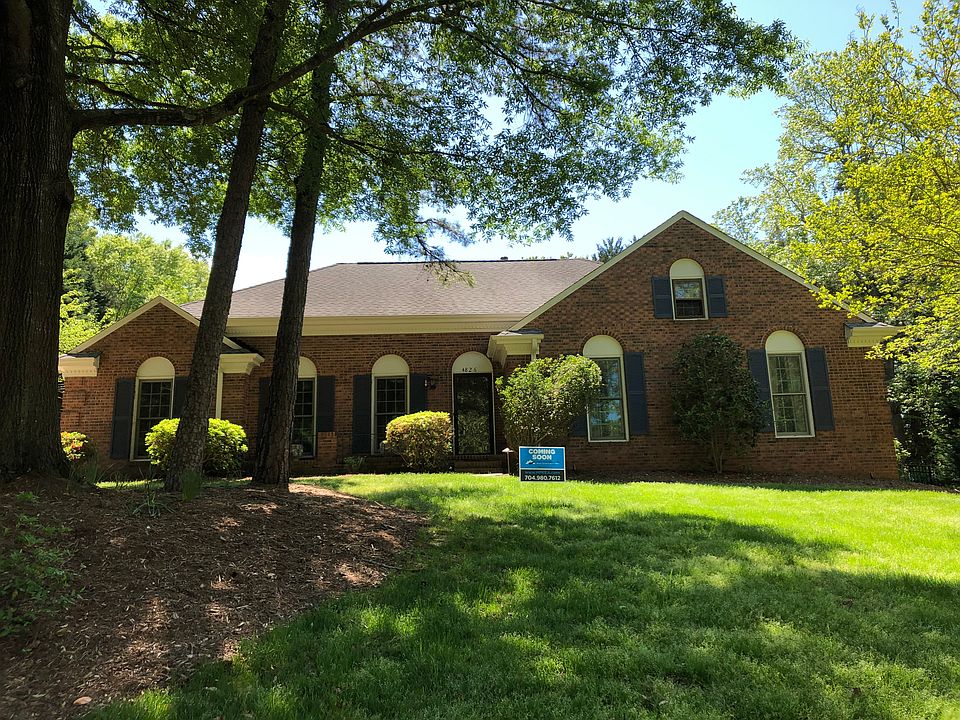 1st image of 4826 Dawnridge Dr