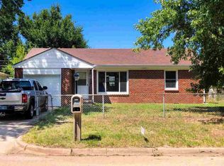 1126 E Del Mar St, Wichita, KS 67216