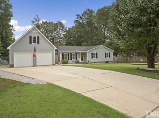 6221 Krandon Dr, Raleigh, NC 27603