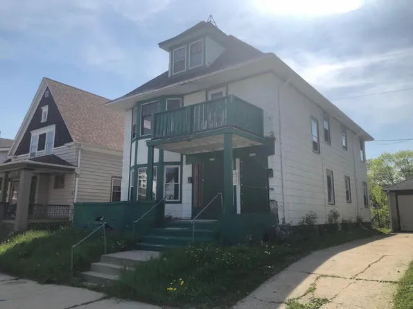 2633 N Hubbard St, Milwaukee, WI 53212