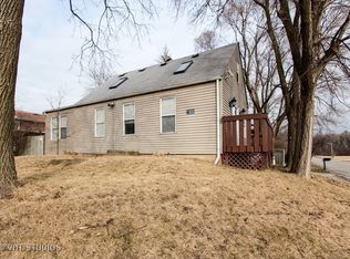 2800 Argonne Dr, North Chicago, IL 60064