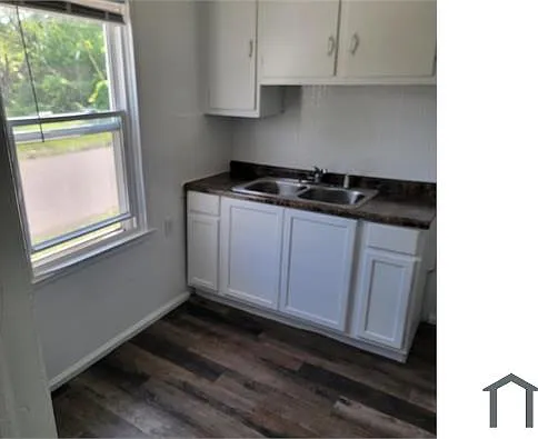 8403 Brace St — Photo 6