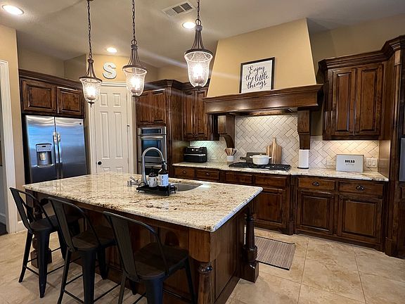 4th image of 8104 Brasstown Dr