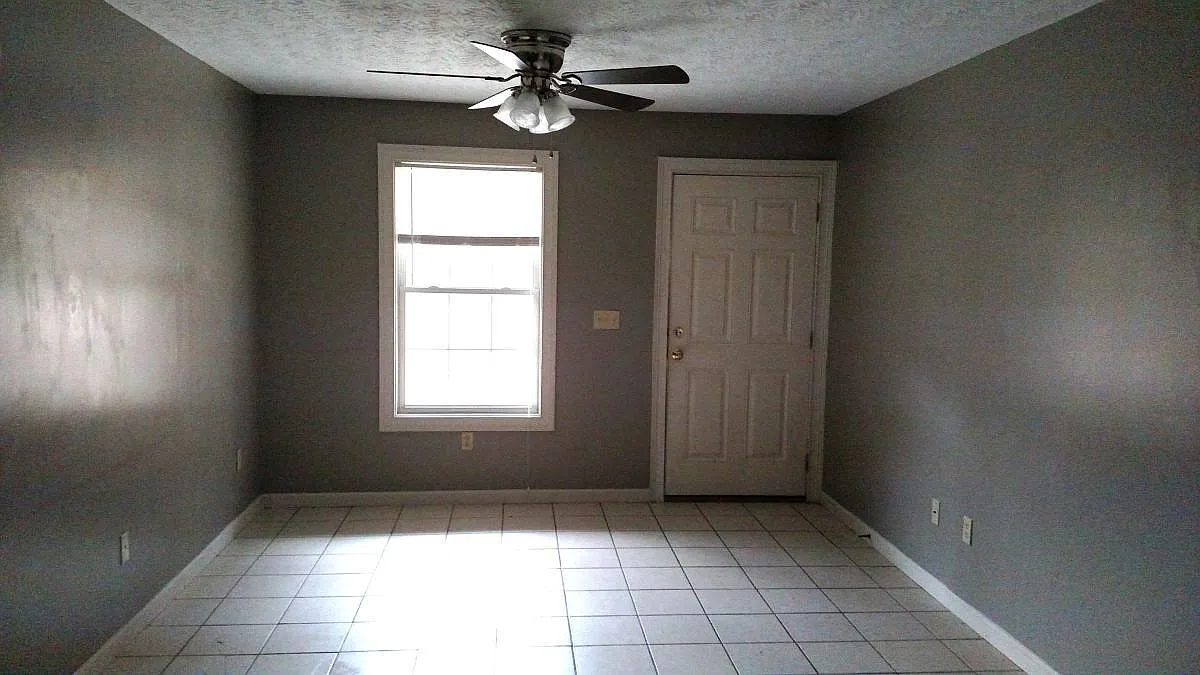 150 Morgan Fork Rd — Photo 1