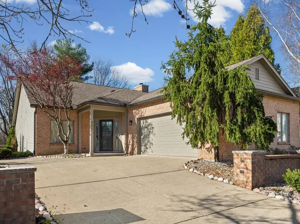 221 Sheffield Rd, West Lafayette, IN 47906