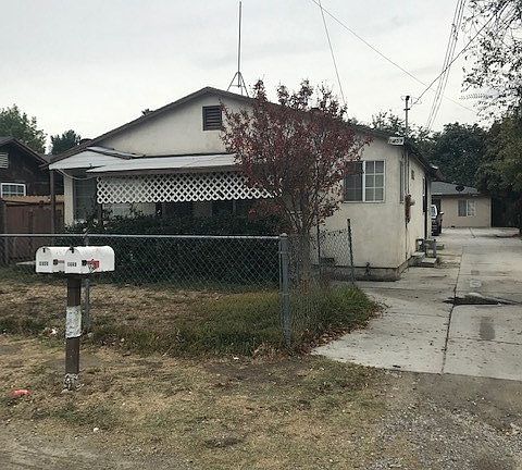 3rd image of 1459 1449 Gould St #2